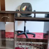 میز تحریر یا مطالعه به همراه صندلی