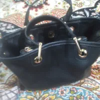 کیف|کیف، کفش، کمربند|صومعهسرا, |دیوار