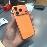 ۱۷ پرو ۲۵۶ کارکرده در حد