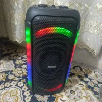 اسپیکر فروشی در حد نو|سیستم صوتی خانگی|میبد, |دیوار