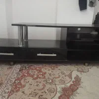 میز تلوزیون در حد نو ام دی اف