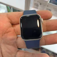 Apple Watch SE 10  40mm در حد اکبند