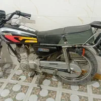 موتورهوندا۱۲۵مدل۸۲پارکینگی