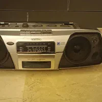 رادیو Aiwa CS-130