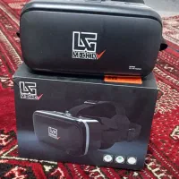 عنیک سه بعدی تکا