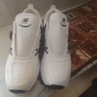 کفشمردانه|کیف، کفش، کمربند|قصرشیرین, |دیوار