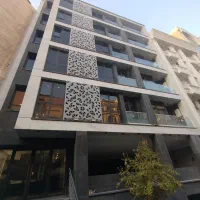 ساختمان یکجا ۵۸۰ متری مترو شریعتی