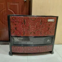 بخاری گازی کاملا سالم و جنس قدیمی هیتا شعله