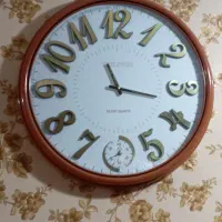 ساعت دیواری