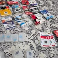 رم و فلش ۸ و ۱۶ و ۳۲ گیگ به قیمت عمده همه باهم|لوازم جانبی موبایل و تبلت|تهران, نیروی هوایی (پیروزی)|دیوار