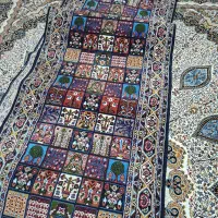 دو تخته فرش کناره یک متر در ۶ متری جفت