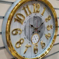 ساعت دیواری نو