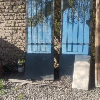 درب آهنی و توری