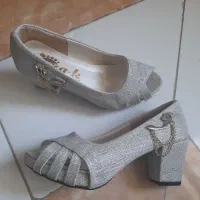 کفش مجلسی و عروس