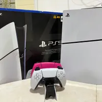 Ps5 در حد نو با دسته و پایه شارژر|کنسول، بازی ویدئویی و آنلاین|سقز, |دیوار