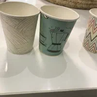 لیوان یکبار مصرف کاغذی عنده