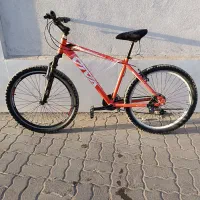 یک عدد دوچرخه سایز۲۶ کم کار تمیز حرفه‌ای مارک ویوا