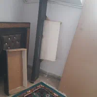 میزتلویزیون و تخت چوبی