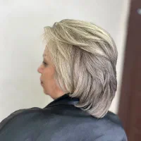 آموزش و ارائه خدمات رنگمو و کراتین|خدمات آرایشگری و زیبایی|شاهینشهر, خبرنگار|دیوار