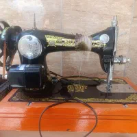 چرخ خیاطی برقی تقریباً تو نیاز به سرویس