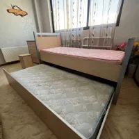 تخت کمجا ۲طبقه کشودار، کشوی ست، ۲تشک رویال و صندلی