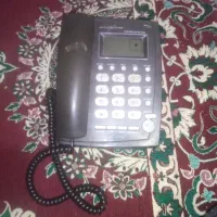 تلفن رو میزی