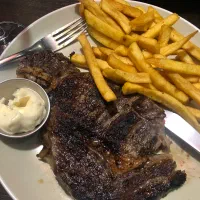 صندوقدار خانم،نیروی ساده آقا