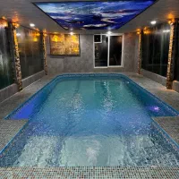 استخر-آبگرم-باغ