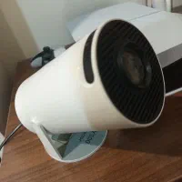 ویدعو پرژکتور hy300