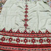 لباس دست دوز