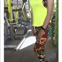 پوشاک ورزشی زنانه