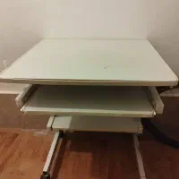 میز کامپیوتر