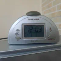 ساعت رومیزی|ساعت|مبارکه, |دیوار