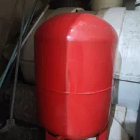 مخزن آب  تحت فشار ۱۰۰ لیتری