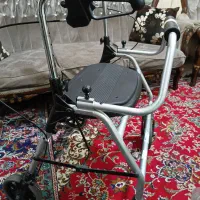 واکر چرخ دار وصندلی داره المانی