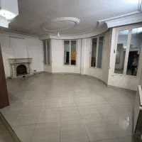 واحد-شیک-سه-خوابه-بالای-همکف-خیابان-زیارتی