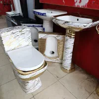 توالت فرنگی در چند رنگ ووالهنک