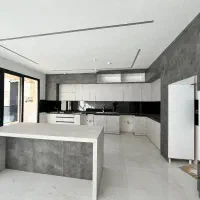 آپارتمان-180متری-3خواب-نورگیر-تکواحدی-مستردار