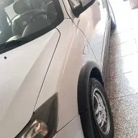 کوییک Rنقره ای مشکی ۴۰۱در حد صفر