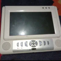تلوزیون قابل حمل