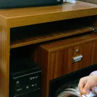 میزکامپیوتر با صندلی