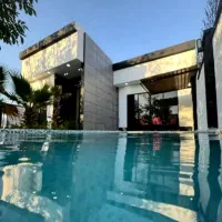 ویلا-مدرن-فول-فرنیش-سندار-نزدیک-جنگل-و-دریا