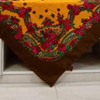 روسری پشمی و نخی کوچک و بزرگ