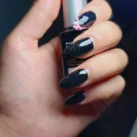 نیاز به مدل ناخون|خدمات آرایشگری و زیبایی|مشهد, نوید|دیوار