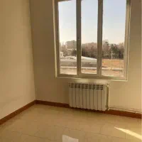 اپارتمان-90-متری-فول-امکانات-چندقدمی-بلوار-ارم