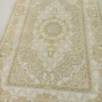 یک عدد فرش شش متری