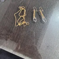 گوشواره و زنجیر طلا ۲۰۰ بالا تابلو