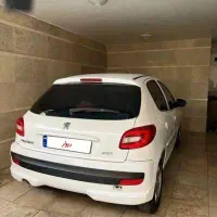 پژو 207 اتوماتیک TU5P ارتقا سقف فلز بدون رنگ ۱۴۰۲|خودرو سواری و وانت|اصفهان, کشاورزی|دیوار