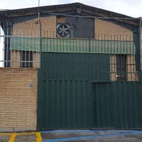 کارگر ساده شرکت رنگ سازی با بیمه