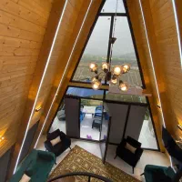 کلبه استخردار منظره دار شیک|اجارهٔ کوتاه‌مدت ویلا و باغ|شیرگاه, |دیوار